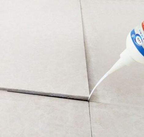 永仁瓷砖空鼓维修公司分享卫生间瓷砖脱落的原因可能有以下几点
